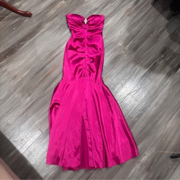 Xscape Strapless Fuchsia Satin Dress - Picture 1 of 4